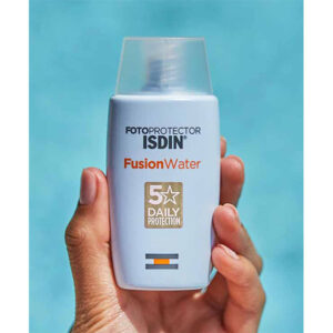 ضد آفتاب فیوژن واتر spf50 ایزدین بی رنگ 50 میل